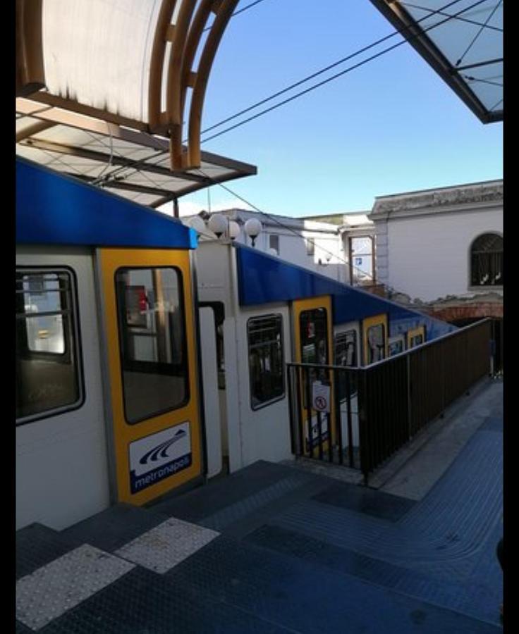 Vomero House With Free Parking 410 Cm Νάπολη Εξωτερικό φωτογραφία